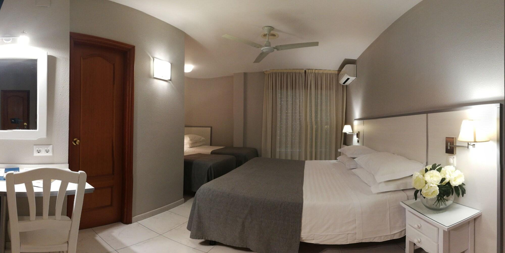 Hotel Ancora Granxa  Buitenkant foto